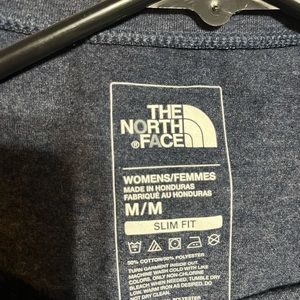 NORTHFACE tee